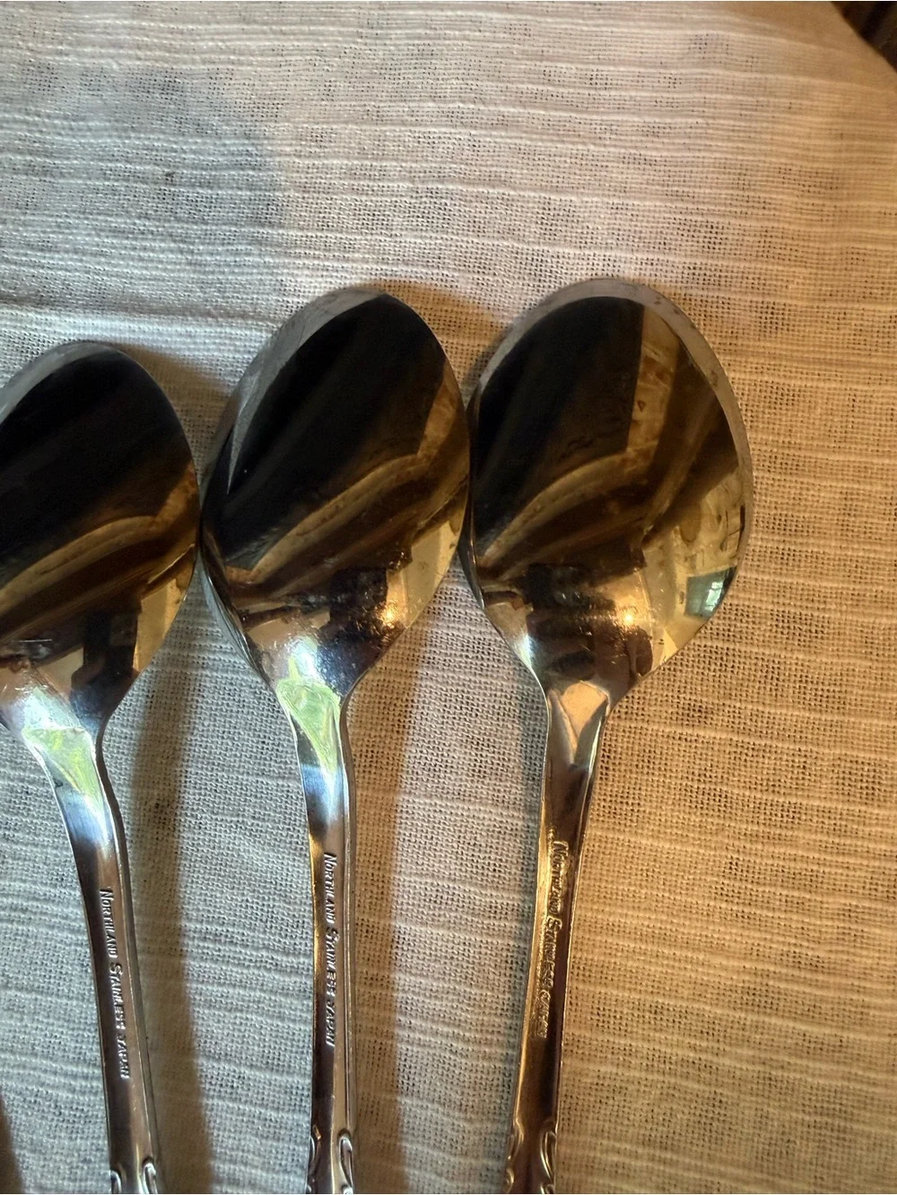 Vtg Oneida Northland Set of 8 Soup Spoons 7” Stainless Flatware Silverware Japan